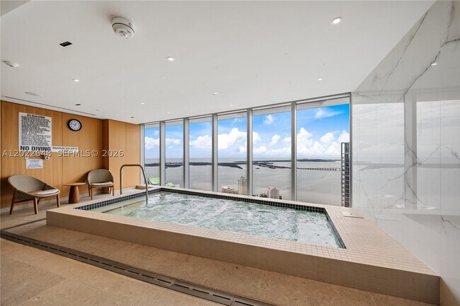 Building Photo - 300 S Biscayne Blvd