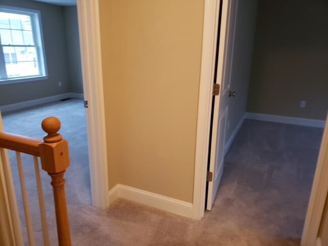 Building Photo - 10 Cardigan Ct