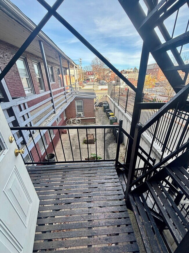 Building Photo - 241 N Queen St