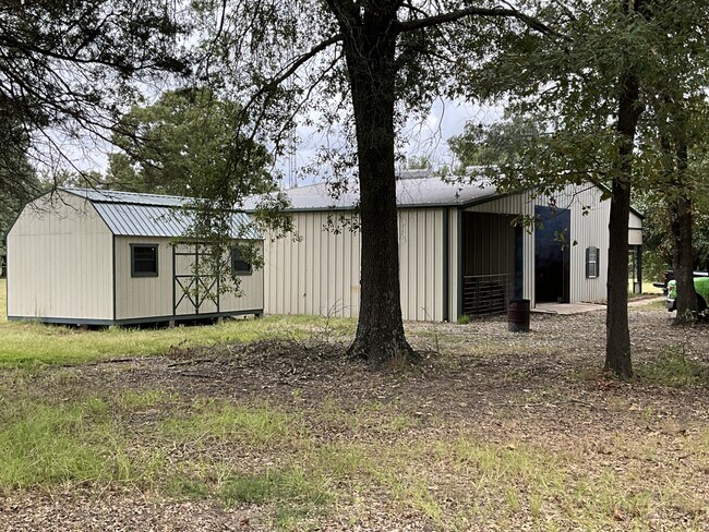 Building Photo - 403 Vz County Rd 3613