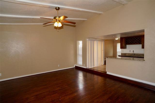 Building Photo - 4916 Crawford Dr