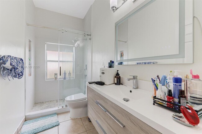 Building Photo - 16418 NW 14th St