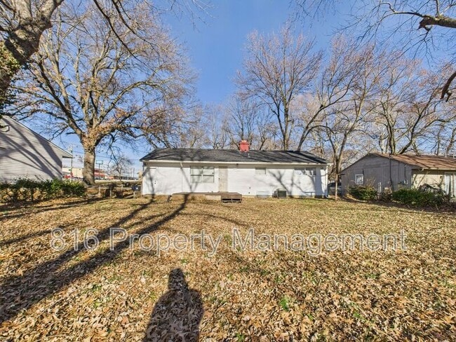 Building Photo - 6903 E 113 Terrace