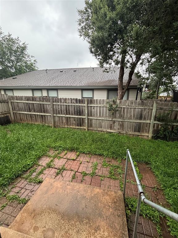 Building Photo - 515 Luther Dr