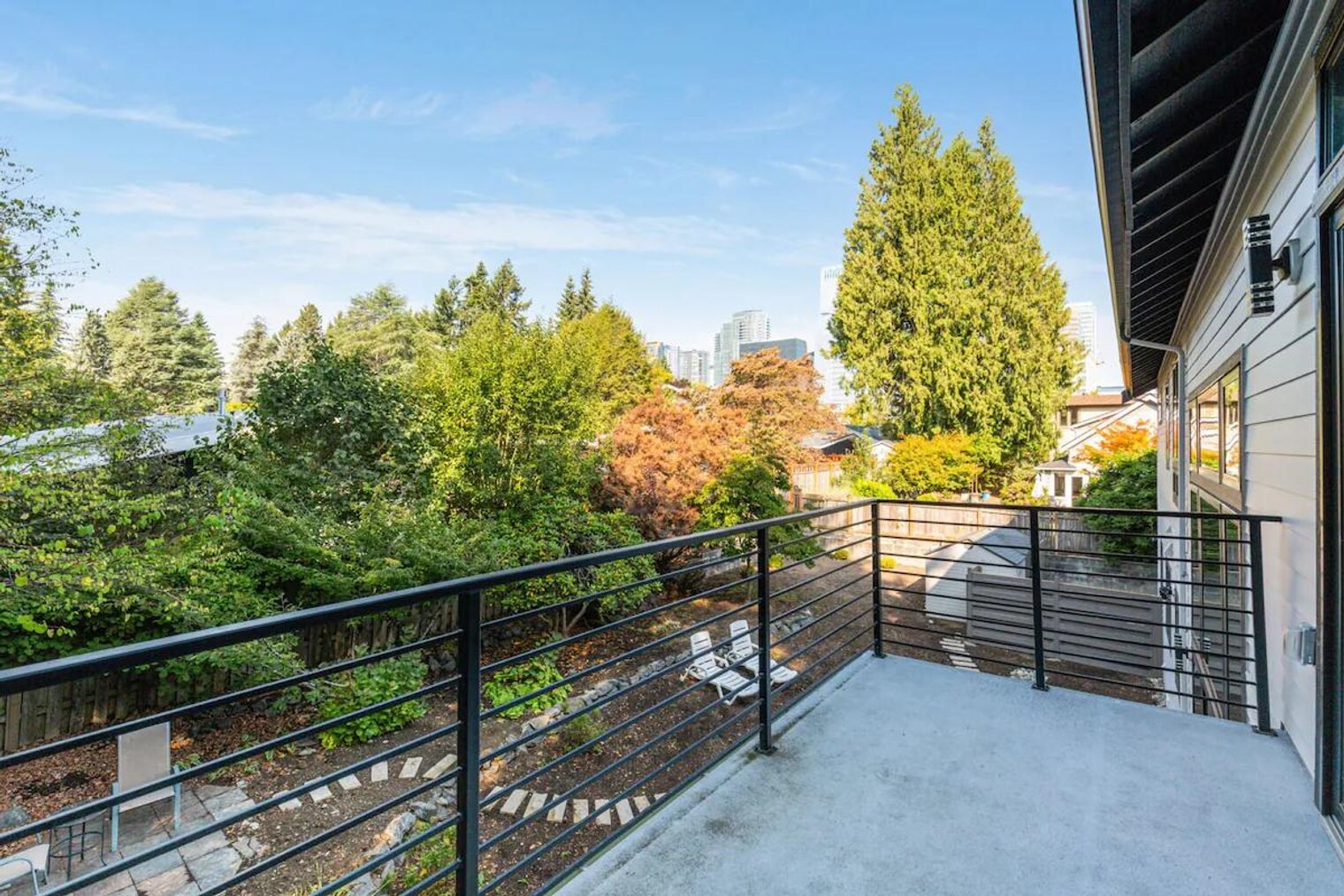 Building Photo - 115 110th Pl SE