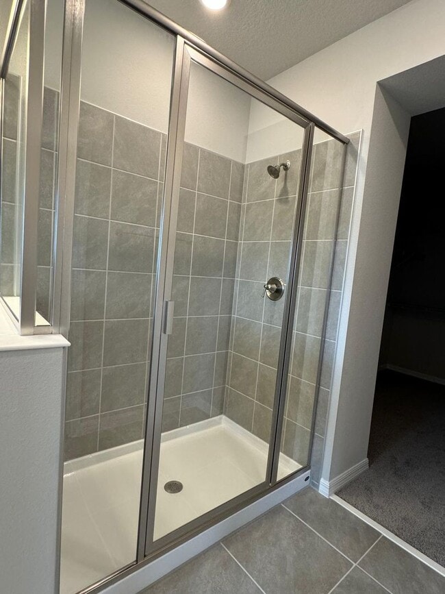 Building Photo - GREAT TOWNHOUSE  3 BEDROOM 2.5 BATHROOM  IN ASTERA