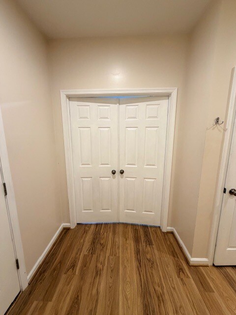 Building Photo - 319 S Parkway Dr