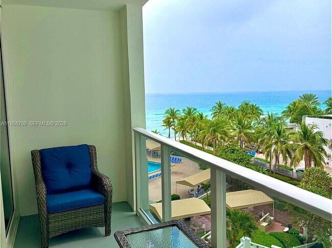 Building Photo - 3505 S Ocean Dr