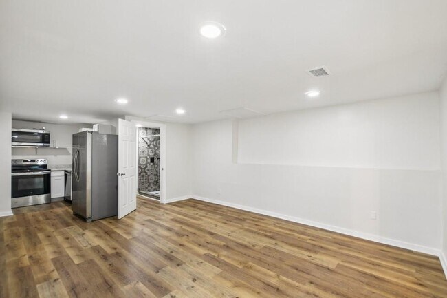Building Photo - 2799 Brookcliff Landing NE