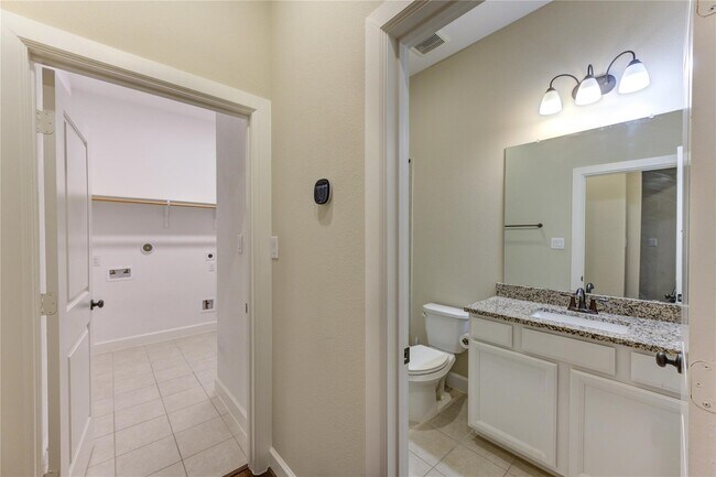 Building Photo - 15115 Honea Flat Ct