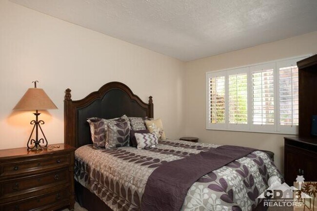 Building Photo - 72384 Ridgecrest Ln