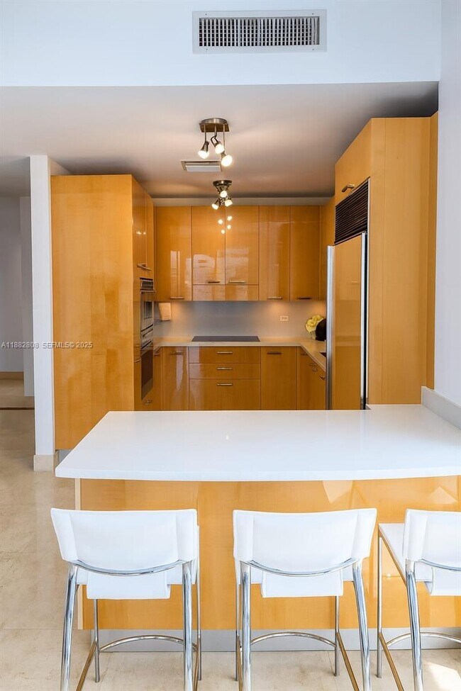 Building Photo - 6799 Collins Ave