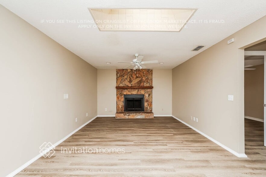 Building Photo - 1415 Woodstork Dr