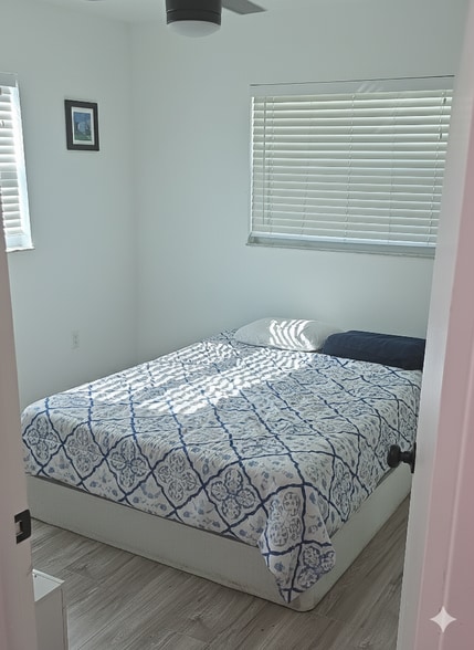 BR2 - 10501 Lake Vista Dr