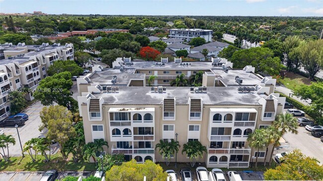 Building Photo - 7920 Camino Real