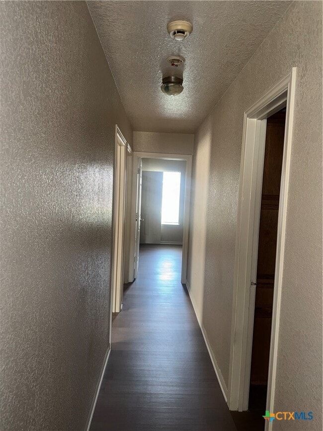 Building Photo - 4903 John David Dr