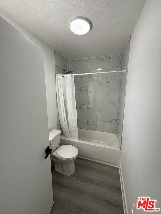 Building Photo - 1458 W 36th St