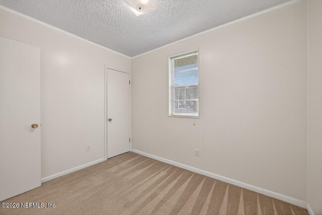 Building Photo - 8900 Crystal Springs Rd