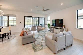 Building Photo - 17118 Oakstead Dr