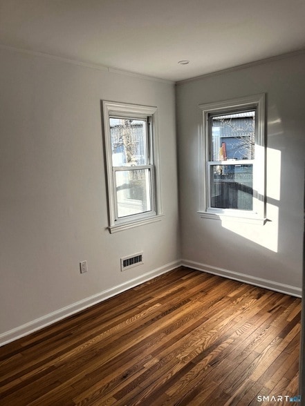 Building Photo - 98 Wooster St