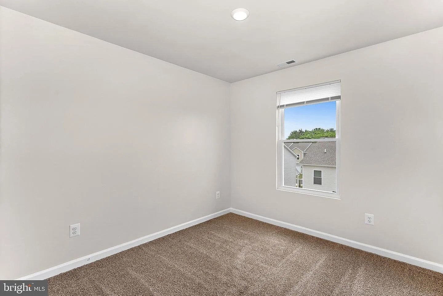 Building Photo - 112 Cramsford St