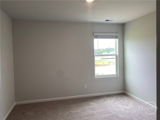 Building Photo - 105 Stillhouse Dr
