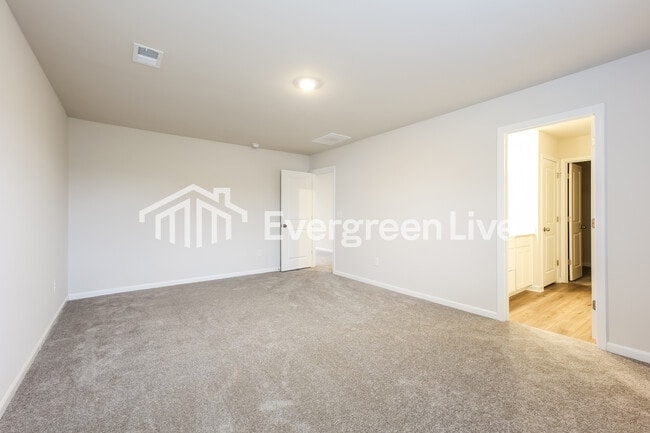 Building Photo - now