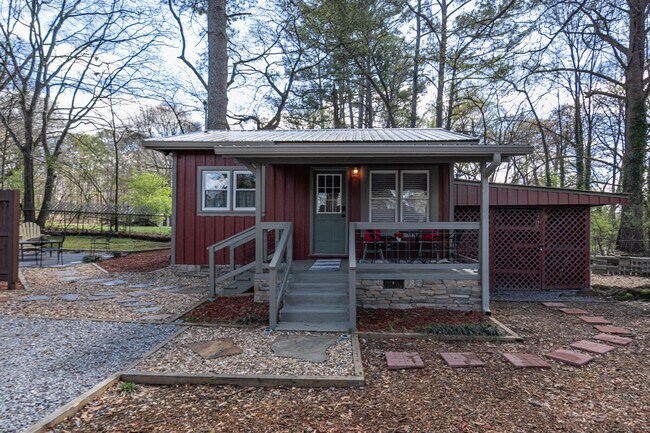 Building Photo - 54B Old Tennessee Rd NE