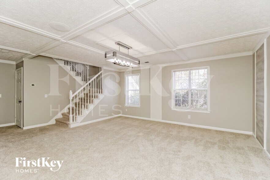 Building Photo - 25 Heartwood Crossing