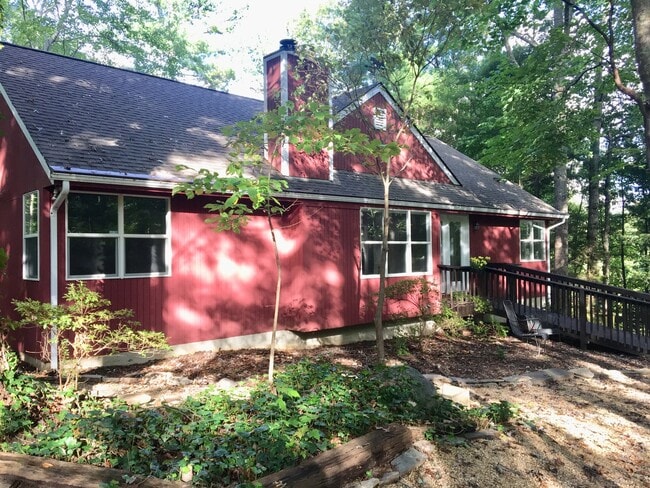 Primary Photo - Black Mountain Rental