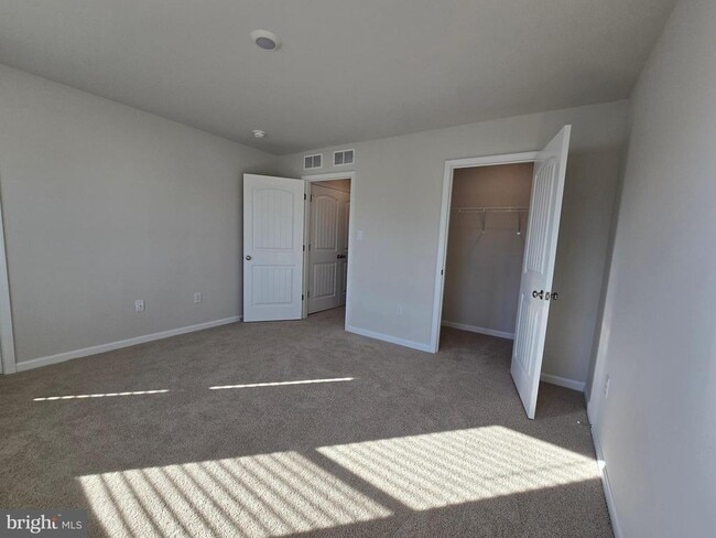 Building Photo - 10935 Farmerfield St