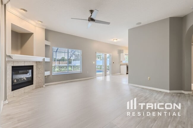 Building Photo - 1617 Gray Bark Dr