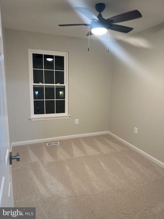 Building Photo - 5016 Lambsgate Ln