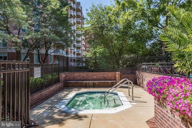 Building Photo - 7500 Woodmont Ave