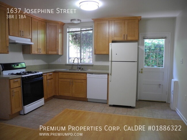 Building Photo - 1637 Josephine St