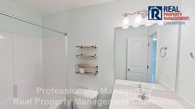 Building Photo - Spacious 3-Story Townhome in the Heart of Carolina Beach — Backs to State Park