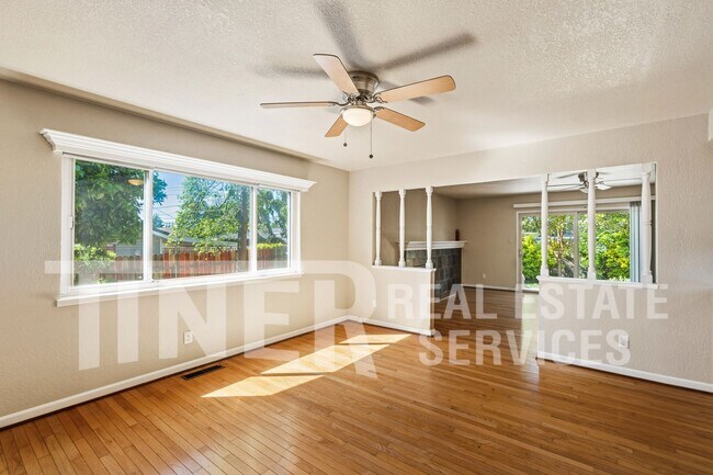 Building Photo - 6138 Cherrelyn Way