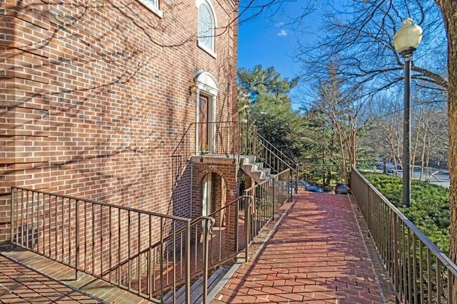 Building Photo - 4305 Massachusetts Ave NW