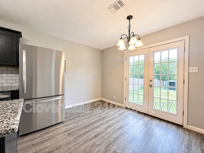 Building Photo - 8130 Heights Valley