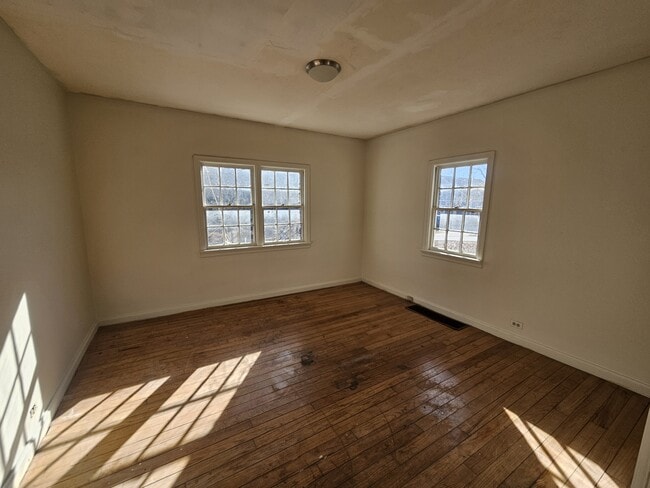 Building Photo - 9 Goldmont St