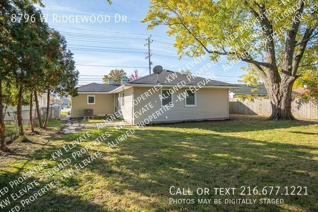 Building Photo - 8796 W Ridgewood Dr