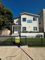 Building Photo - 123 1/2 E 88th St