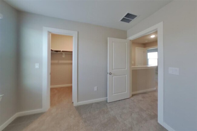 Building Photo - 1744 Mexican Heather Dr
