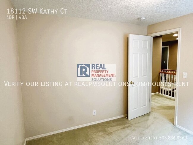 Building Photo - 18112 SW Kathy Ct