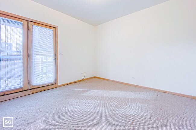 Building Photo - 1423 W Cortez St