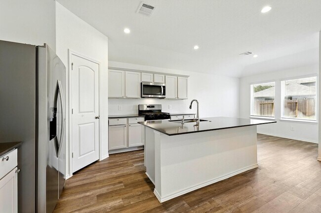 Building Photo - 40518 Crisp Beech St