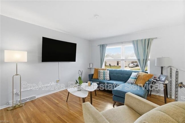 Building Photo - 4 Tillerson Dr