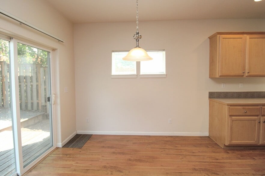 Building Photo - 7088 SW Millennium Terrace