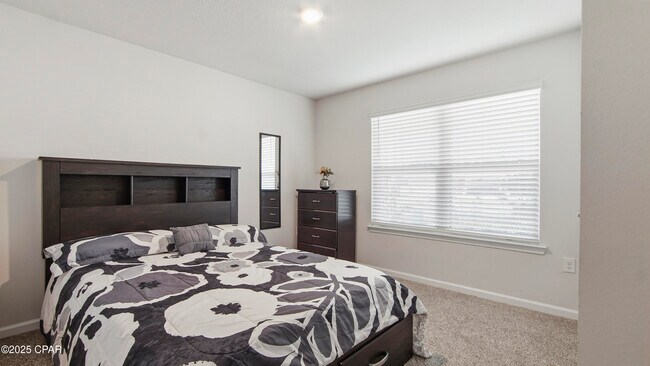 Building Photo - 6592 Slabinski Ln