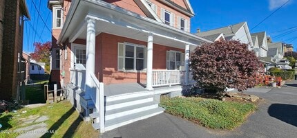 Building Photo - 128 S Rebecca Ave